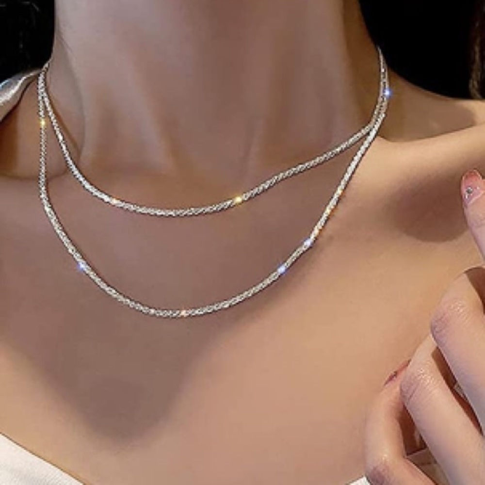 1 Shiny Minimalist Snake Chain Necklace